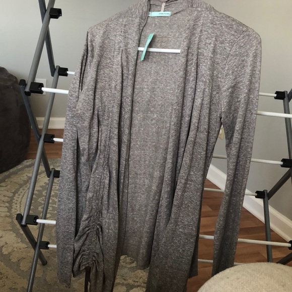 Cardigan - Picture 1 of 1